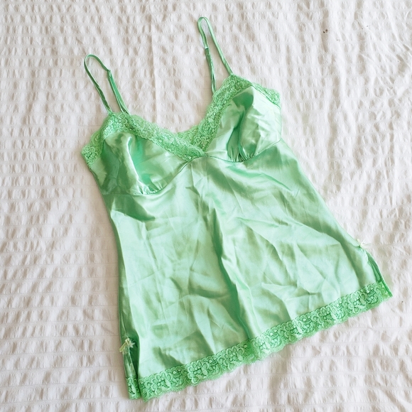 La Vie En Rose Silky Green Slip Top - Picture 2 of 6